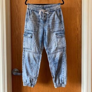American Eagle Size 6 Jogger Jeans